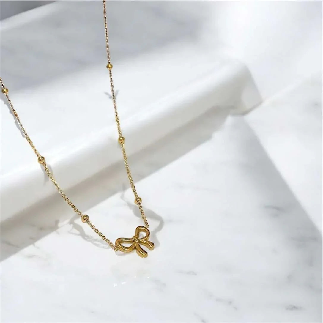 Bow Chain - Thecharmingcharms09