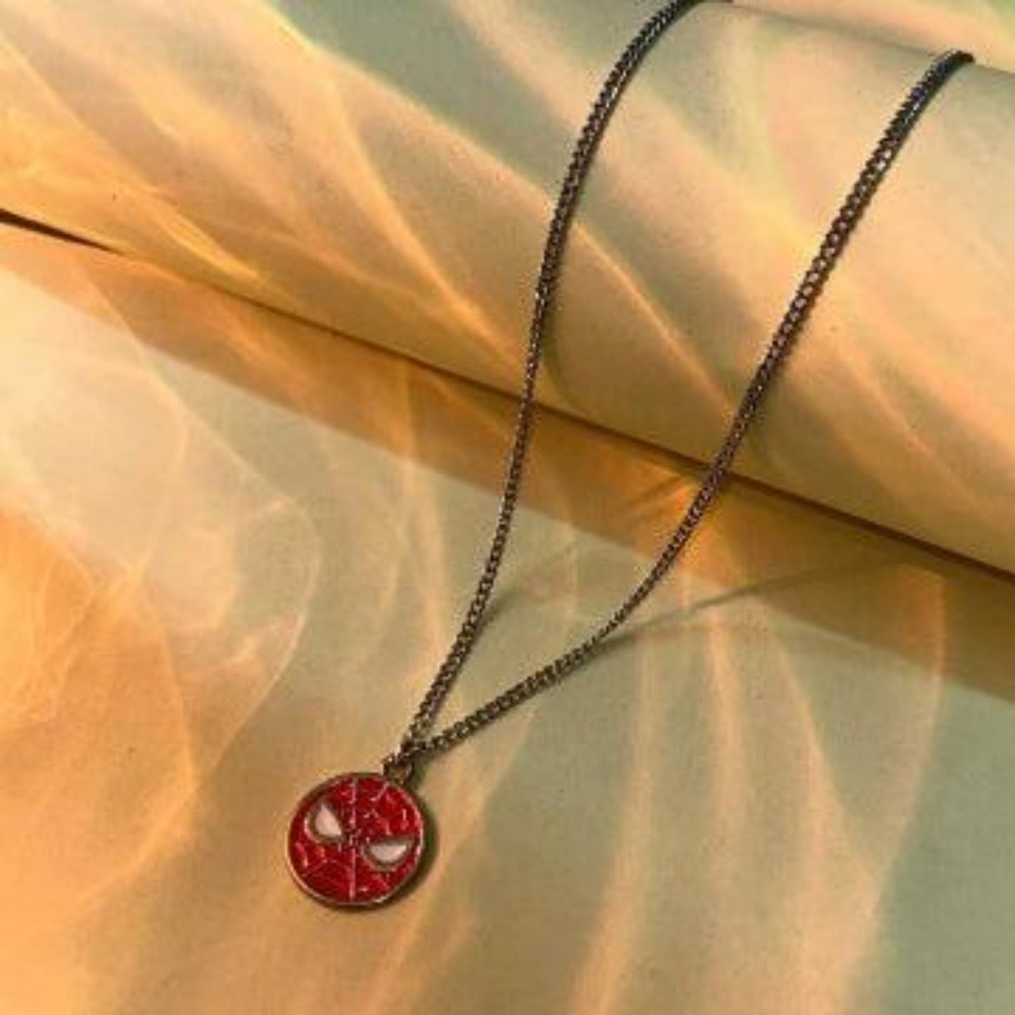 Spiderman chain 1 - Thecharmingcharms09