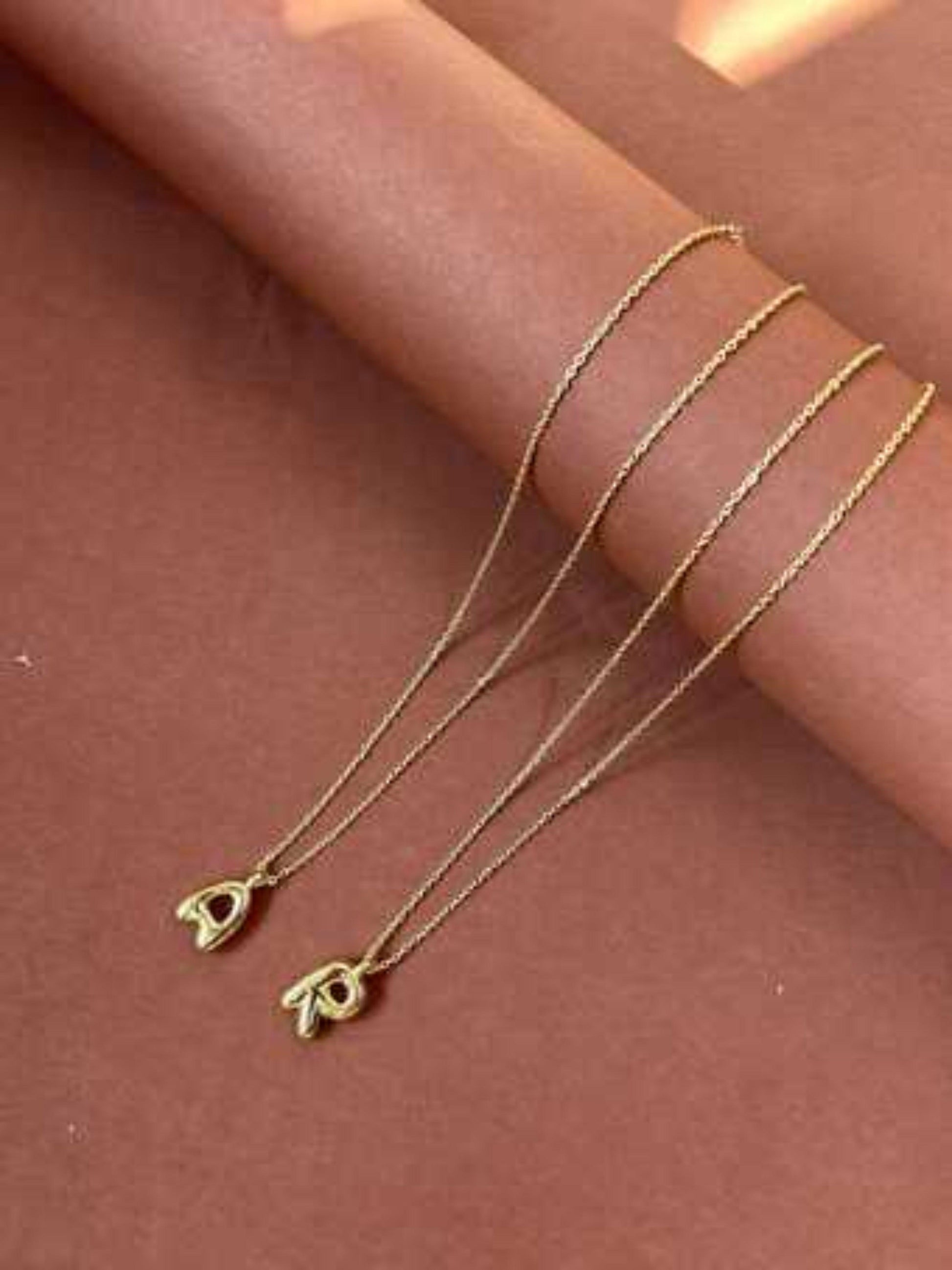 Bubbles Initial Chain - Thecharmingcharms09