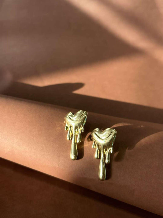 Dripping Heart Earrings - Thecharmingcharms09