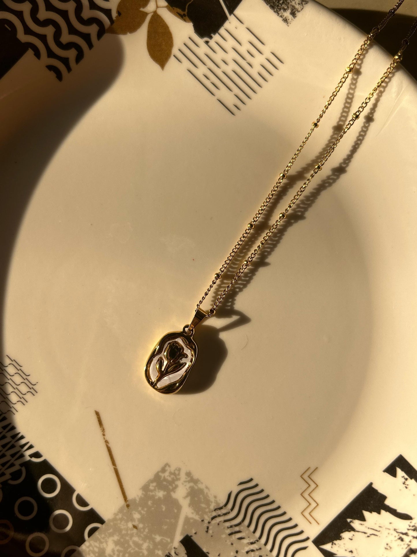 White Chain - Thecharmingcharms09