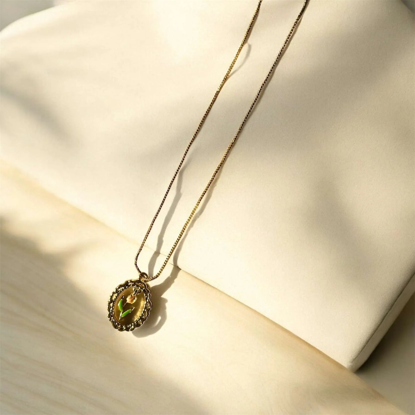 Silver Coquette Chain - Thecharmingcharms09